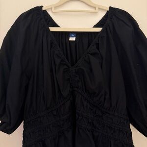 Old Navy Classic Black Top
